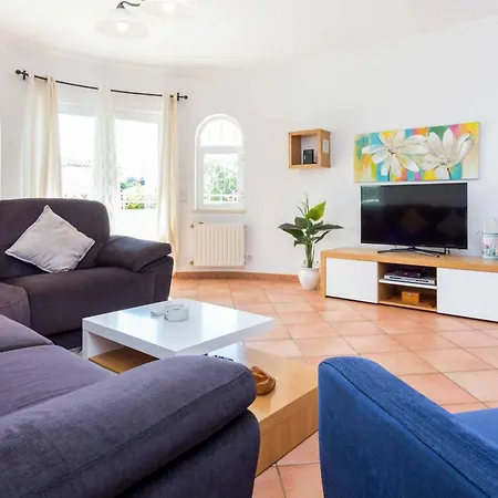 Katharina ヴィラ アルブフェイラ